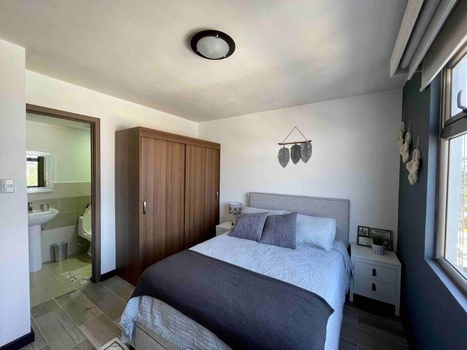 Lovely 2 Bedroom Rental Unit With Free Parking Γουατεμάλα Εξωτερικό φωτογραφία